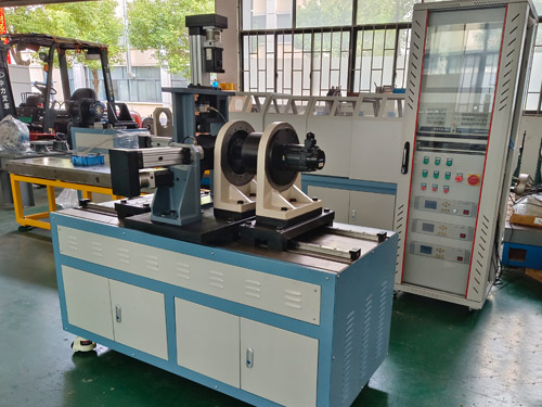 RV減速機(jī)測(cè)試臺(tái) 徑向力動(dòng)態(tài)測(cè)試臺(tái) RV減速機(jī)測(cè)試臺(tái) 徑向力動(dòng)態(tài)測(cè)試臺(tái)